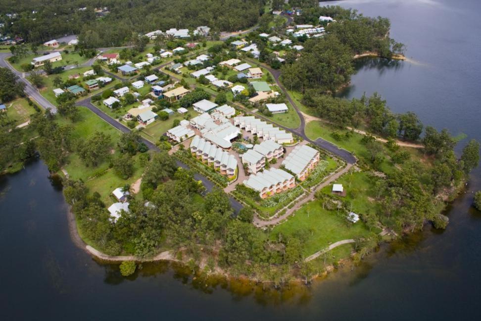 Tinaroo Lake Resort ภายนอก รูปภาพ
